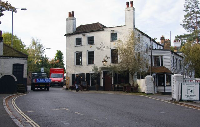 The Spaniards Inn, Spaniards Road